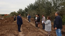 Власти завершили расчистку пруда Сазон в посёлке Волоконовка