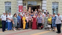 Старшее поколение продолжает познавать культурно-исторические места соседних районов 