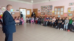 Сотрудники волоконовского совета безопасности провели беседы со школьниками